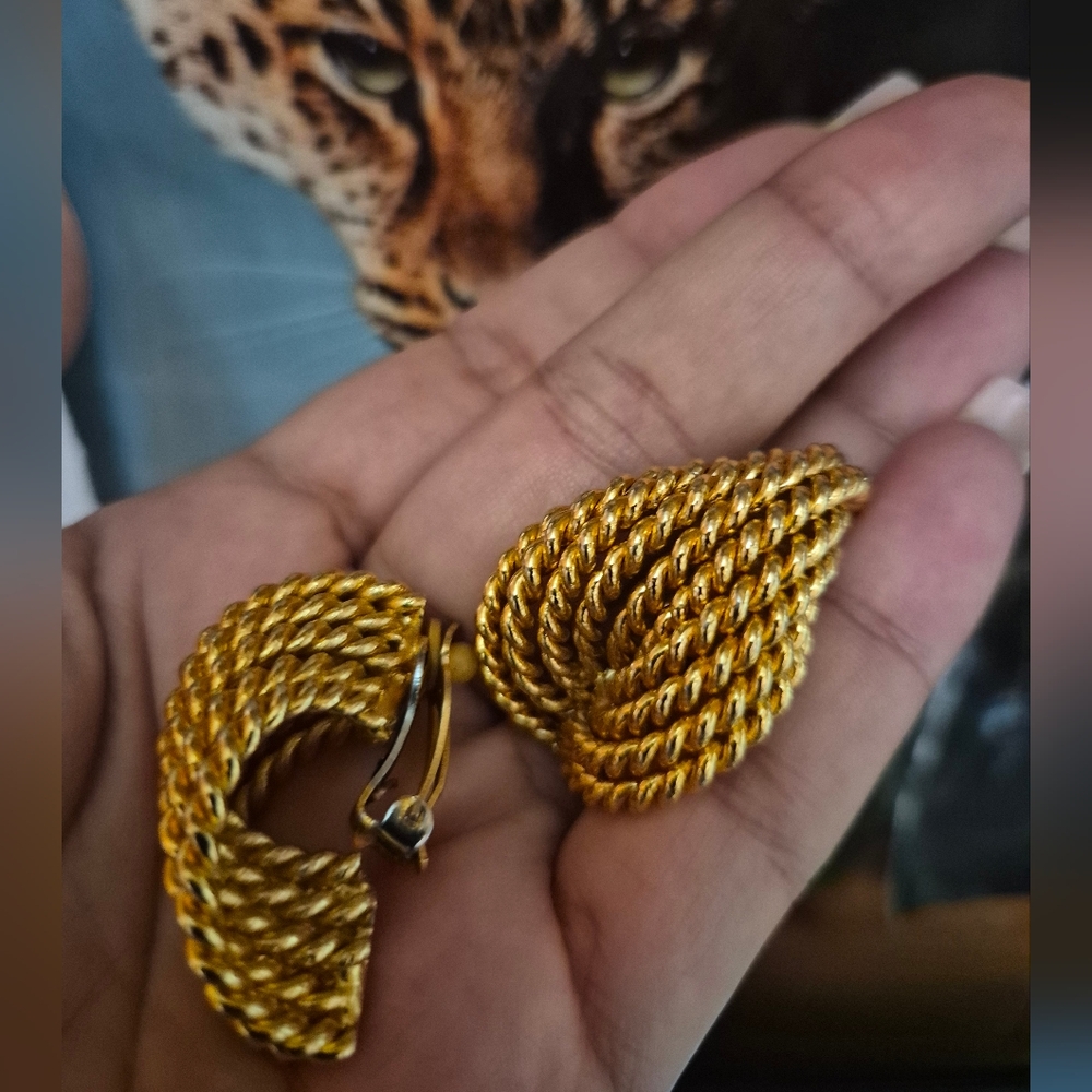 Vintage Gold Twisted Earrings